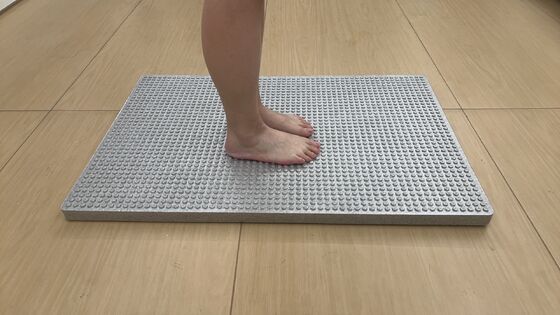 Mold Resistant Fast Drainage Shower Mat with Massage Bumps EPP Bathroom Mat Anti-Slip Floor Mat